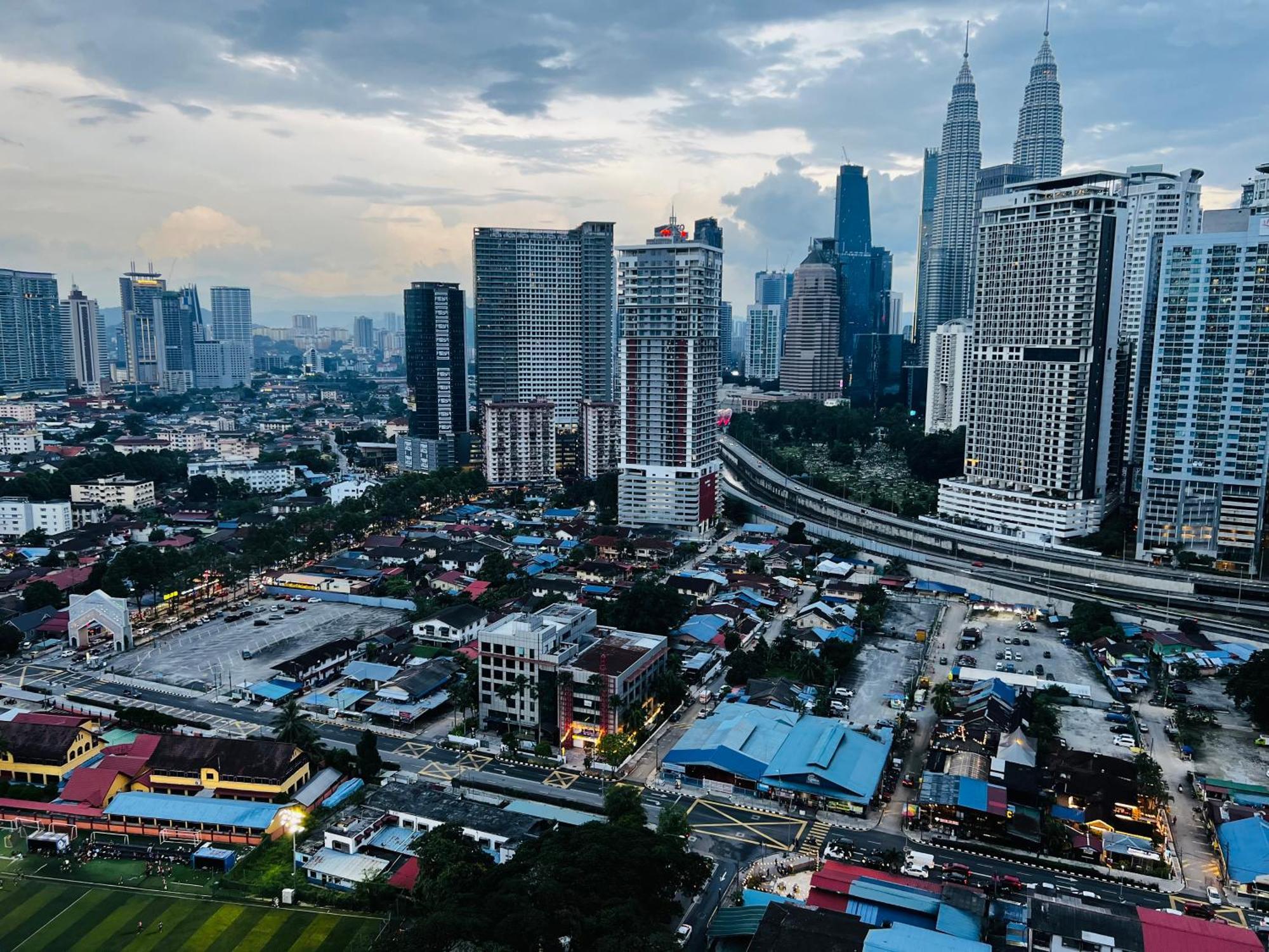 The Infinitum Kualalumpur Skypool Pangsapuri